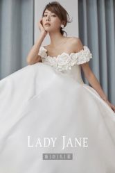 -Lady  Jane高端婚纱礼服馆