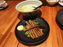 -hallch 好吃餐厅(全运村中央广场店)