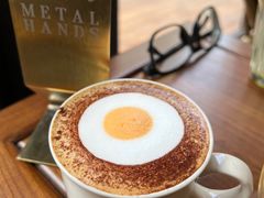 生姜荷包蛋拿铁-Metal hands·铁手咖啡