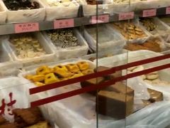 面包甜点陈列柜-桂香村(护国寺店)