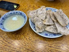 老北京炸灌肠-门框胡同百年卤煮(新街口店)