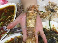 -覃记海鲜美食餐厅