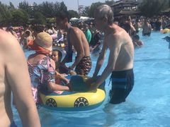 -欢乐水魔方水世界