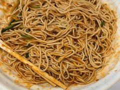 -肥肥虾庄·金牌油焖大虾(汉口城市广场店)