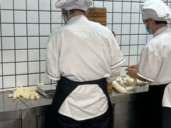 -百年尹氏汤包(湖南路狮子桥店)