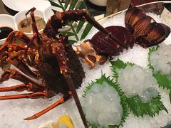 -余欢领鲜火锅(新街口店)
