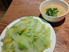 水爆粉丝白菜-清真吴记门钉肉饼·喜多利