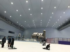 -哈尔滨热雪奇迹