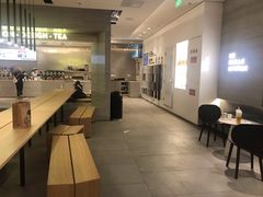 -喜茶(杭州滨江宝龙店)