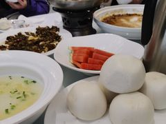 -梅花香里大酒店(郁金香路店)