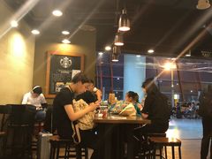 大堂-星巴克(北京首都国际机场7店)