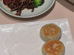 -八府香鸭·啫啫煲(华山路店)