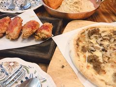 烤牛肉披萨-I HOLIC艾豪丽披萨(KKone店)