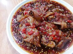中辣辛辣猪蹄-贤花饭店(城阳店)
