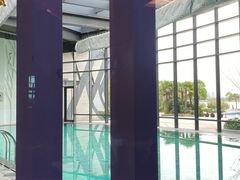 -上海滴水湖皇冠假日酒店