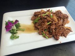 爆炒腰花-闫府私房菜·百年鲁菜(恒隆店)