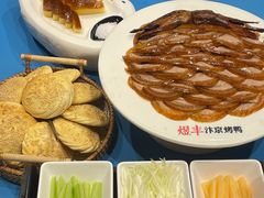 -煜丰汴京烤鸭(福彩路店)