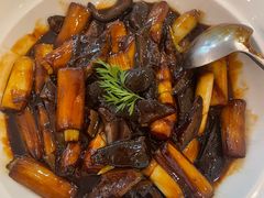 葱烧伙食海参-月福京味斋·烤鸭店·北京菜(鼓楼总店)