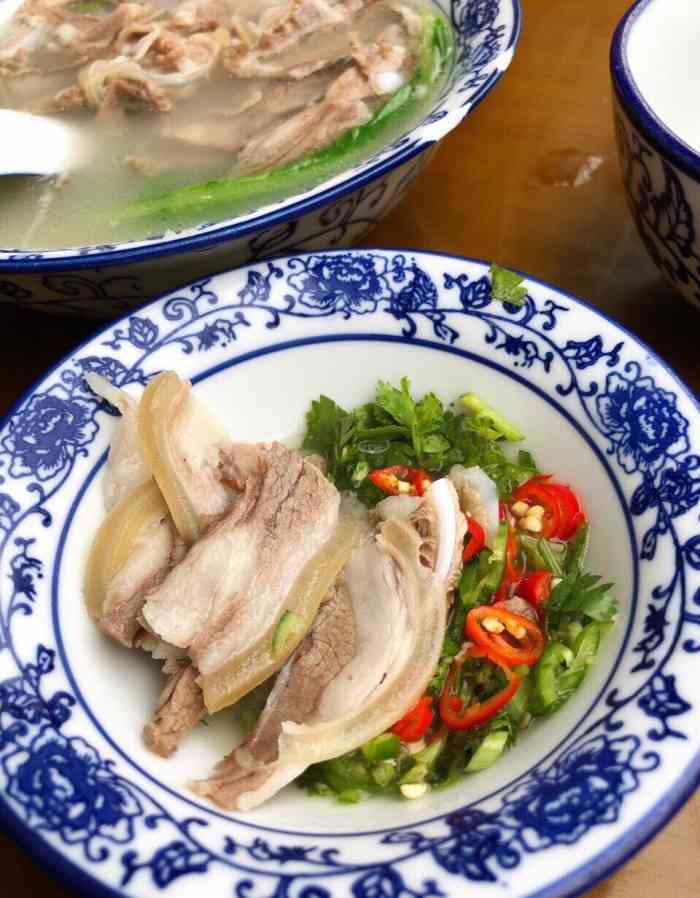 丹棱光头碗碗羊肉(眉山店)-"我是在玫瑰园八区对面这家吃的,味道不错