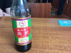 -老字号眼镜子煎包汤包店