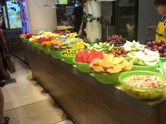 自助取餐区-东门町美食街