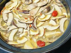-野菌皇海景野生菌火锅(滨海大道店)