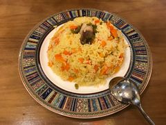手抓饭-北疆饭店(朗悦公园茂店)