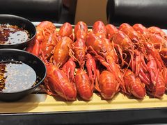 -肥肥虾庄·金牌油焖大虾(东湖欢乐谷店)