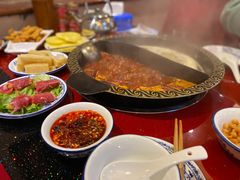 -重庆三峡火锅城(梅林店)