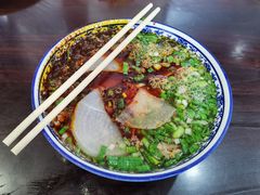 -吾穆勒蓬灰牛肉面·清真(北滨河中路店)