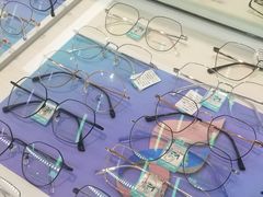 -三叶眼镜城(青云路店)