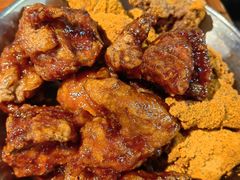 甜辣带骨炸鸡-BHC炸鸡(明洞总店)