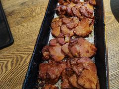 -蜜桃餐厅·伴山(湖滨商业街店)