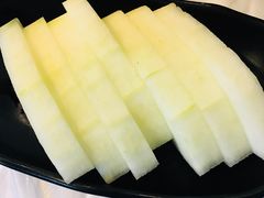 -鲜入围煮花胶鸡海鲜火锅