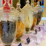 什么神仙餐厅，吃饭就能get冰墩墩周边？！