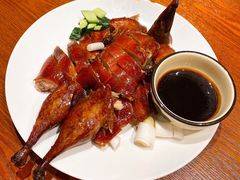 宜良脆皮小刀鸭-老滇山寨•云南特色菜•地方菜•民族风情歌舞表演(金碧店)