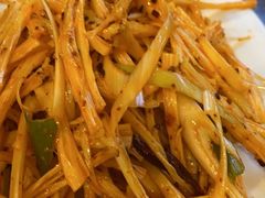 -韩风烤牛肉冷面店