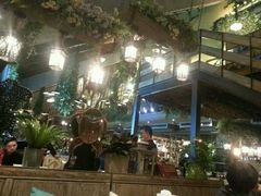 -屋顶花园餐厅(步行街老地王大厦店)