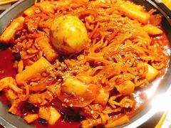 炒年糕-姜虎东白丁烤肉(恒隆广场店)