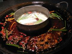 -渝涯重庆豆花老火锅(中赢国际店)