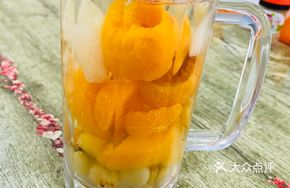 Canned Fruit in Syrup
