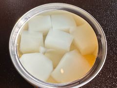 -曼听小寨海鲜烧烤·大连辣炒大王(盖州街店)