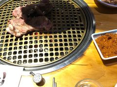 -唯成•韩国炭火烤肉 유성고기