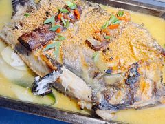 金银蒜香烤鱼-探鱼·鲜青椒爽麻烤鱼(天一广场店)
