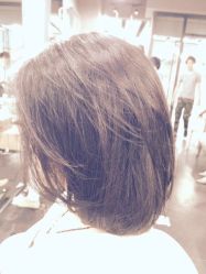 点击看大图 剪发-霓·Hair