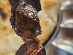 -烤肉小伙烤肉店