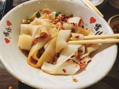 猪油拌粉-盟重烧烤(东瓜山创始店)