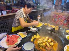 -鱼窝棚柴火铁锅炖(富山屯店)