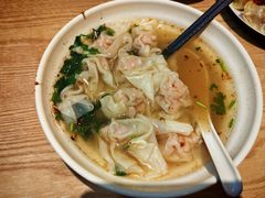 -三好食堂(煎饺·馄饨·肉饼米线·盛世广场店)