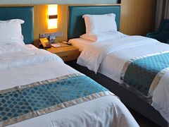 -南宁世纪君悦大酒店(青秀万达滨湖路地铁站店)